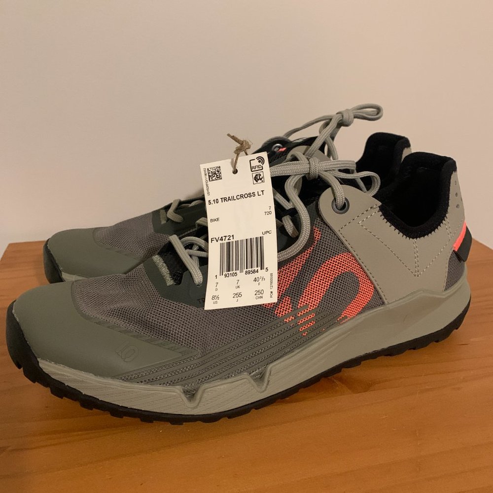 NWT WOMEN'S ADDIDAS/FIVE TEN TRAILCROSS LT MOUNTAIN BIKE SHOES - SIZE 8.5